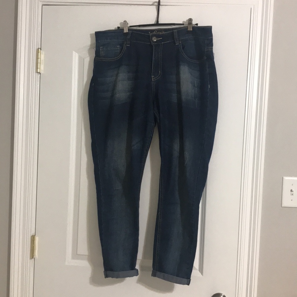 Woman’s Revolt Size 14 distressed jeans